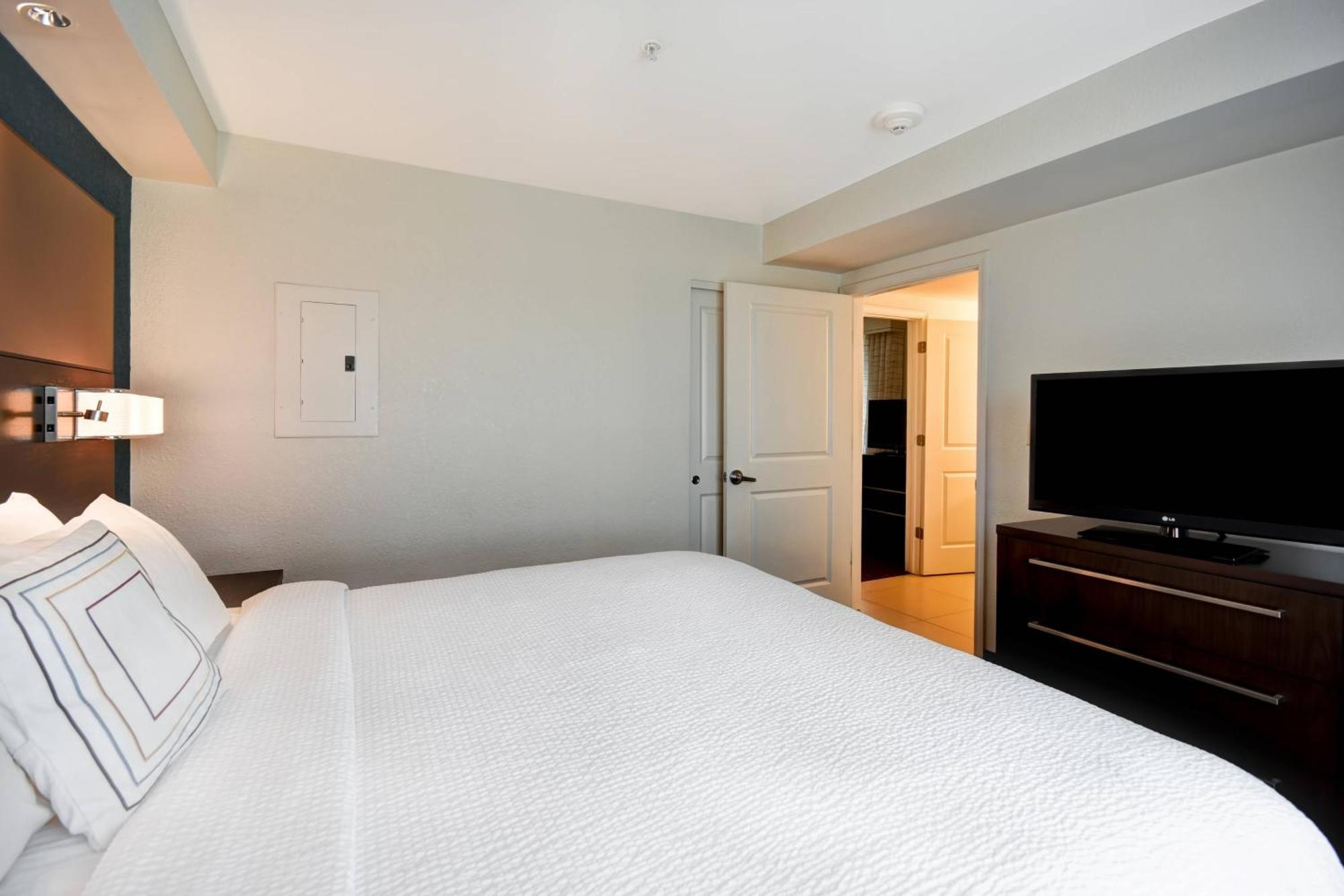 Residence Inn By Marriott Springfield Chicopee Exterior photo
